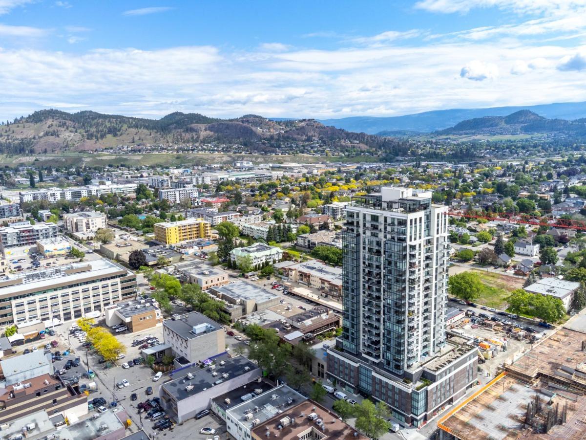 Brand New Luxury Downtown Near The Beach #13 Kelowna Extérieur photo
